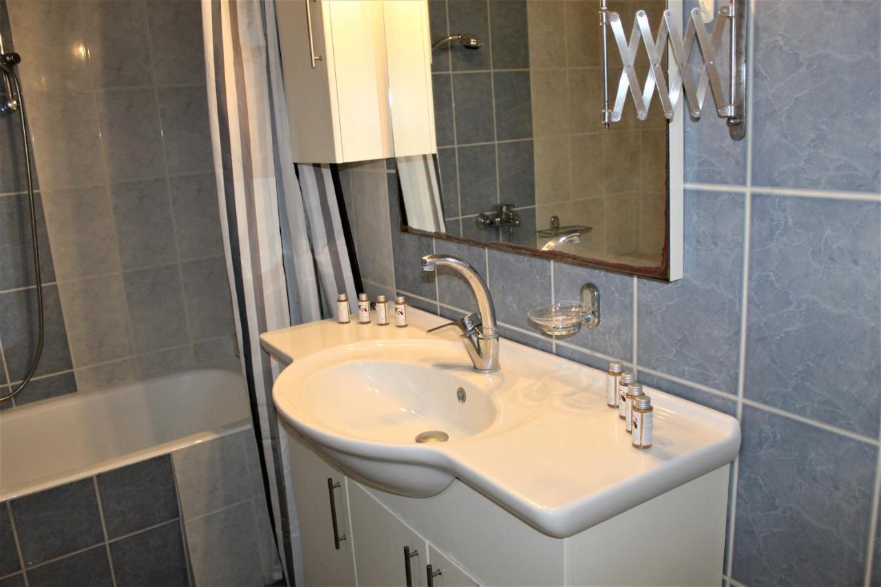 The Vacationer Apartment Агрия Екстериор снимка