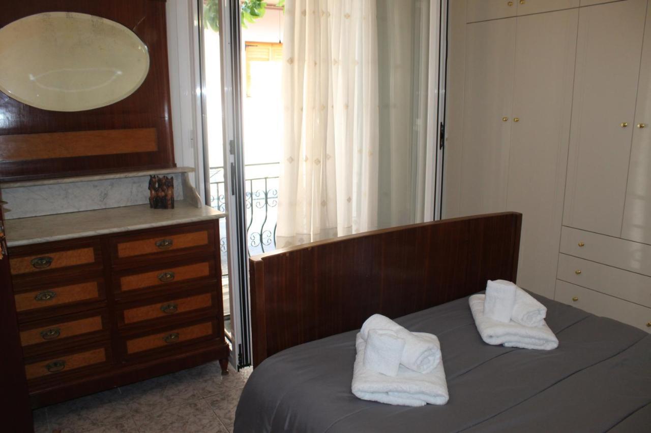 The Vacationer Apartment Агрия Екстериор снимка