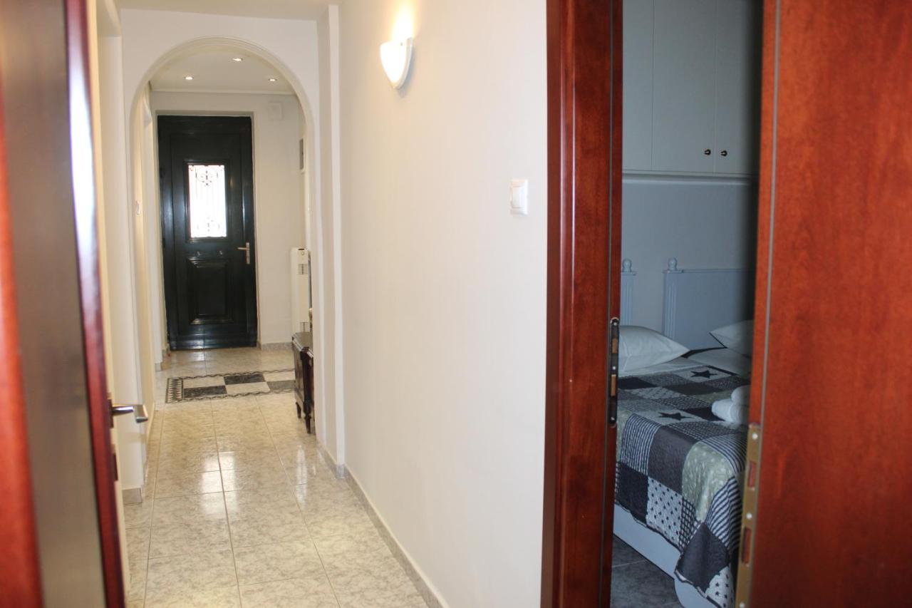The Vacationer Apartment Агрия Екстериор снимка